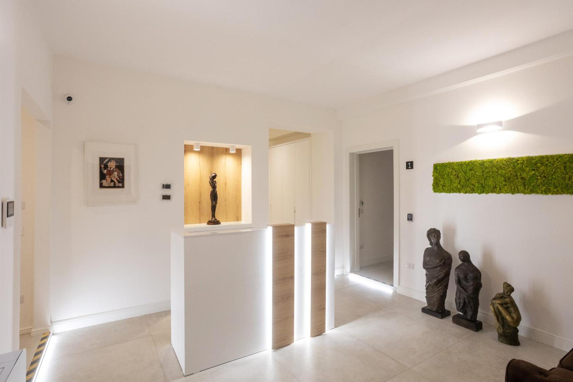 Lo Studio Di Viale Lo Re Camere & Caffe' Lecce Exterior photo