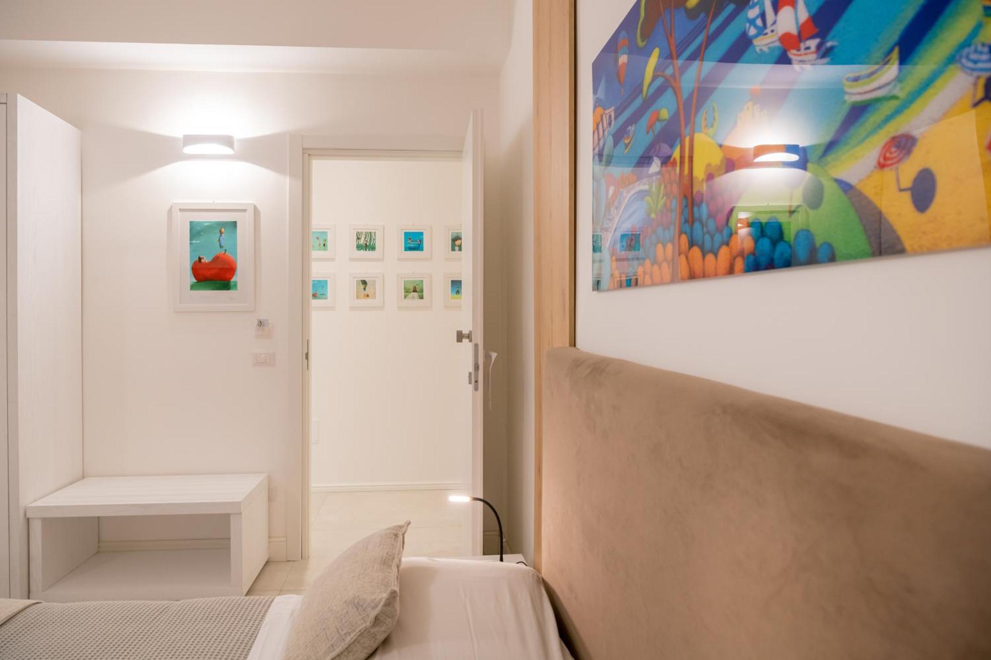 Lo Studio Di Viale Lo Re Camere & Caffe' Lecce Exterior photo